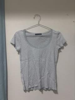 BRANDY MELVILLE 花柄レース半袖カットソーのサムネイル