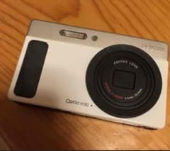 可愛いコンデジ PENTAX optio H90 ホワイト×シルバー - メルカリ