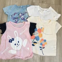 ＊専用＊   女の子 Tシャツ4枚セットのサムネイル