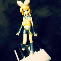 【レア美品！】鏡音リン フィギュアのサムネイル