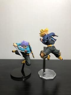 ドラゴンボール　トランクスフィギュア　2体セットのサムネイル
