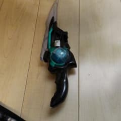 仮面ライダー 変身ベルト 黒と緑のサムネイル