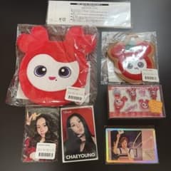 TWICE チェヨン グッズセット まとめ売りのサムネイル