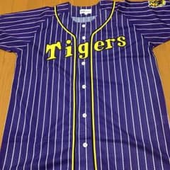 阪神タイガースユニフォーム 紫色 値下げ交渉あり！のサムネイル