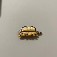 となりのトトロ ①スタジオジブリ　 ネコバスのボタンのサムネイル
