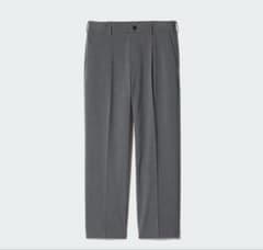 【美品】グレー タックワイドパンツ　UNIQLO メンズのサムネイル