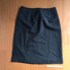 タイトスカート 黒 縦線有り W６４のサムネイル