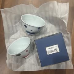 新品 有田焼 お茶碗 ペア 梅模様のサムネイル