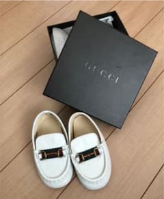 GUCCI ベビー ファーストシューズのサムネイル