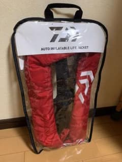 【最終値下】ダイワ　DF-2608 インフレータブルライフジャケットのサムネイル