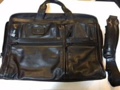 TUMI(トゥミ) ブリーフケースのサムネイル