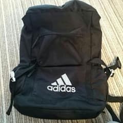 adidas リュックのサムネイル