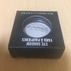新品未使用 macアイシャドーのサムネイル