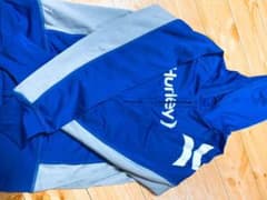 hurley キッズ　ラッシュガードのサムネイル