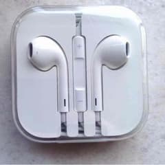 値下げ❣❣iPhone5 イヤホンのサムネイル