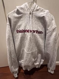 thisisneverthat ネバザパーカー　グレー赤　Mサイズのサムネイル