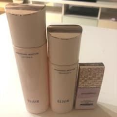 エリクシール　化粧水&乳液　＆マキアージュ　化粧下地のサムネイル