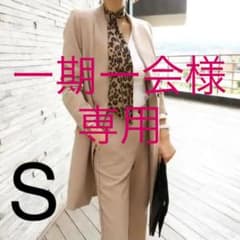 【新品未使用】きれいめパンツスーツ♡　Sサイズのサムネイル