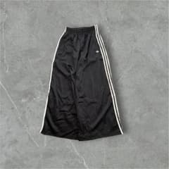 adidas トレフォイル ワイドパンツ イージーパンツのサムネイル
