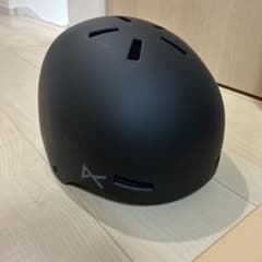 スキー・スノーボード用ヘルメットのサムネイル