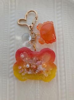 カニ シャカシャカキーホルダー ハンドメイド レジン シェイカーのサムネイル