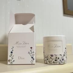 Miss Dior キャンドル 85g - メルカリ