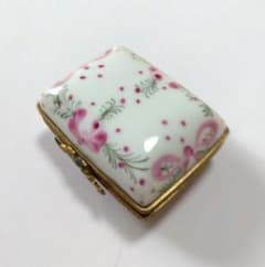 リモージュピルケース 花柄 磁器 小箱 - メルカリ