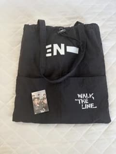 검은 토트 백 WALK THE LINE 포토 카드 포함
