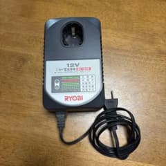 RYOBI リョービ 充電器 BC-1205 12V ニカド電池専用のサムネイル