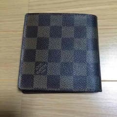 LOUIS VUITTON 財布のサムネイル