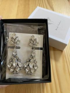 つー♡さま専用　ブライダルアクセサリー　イヤリング　Best Wishes 美品のサムネイル