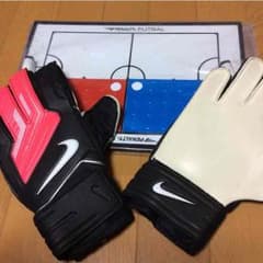 NIKEキーパーグローブ  PENALTY作戦板のサムネイル