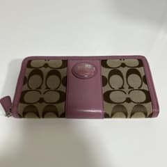 COACH 財布のサムネイル