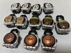 ロックシード Bランク以下　GP 食玩　仮面ライダー鎧武　ヒマワリ expのサムネイル