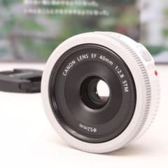 キャノン一眼レフ用単焦点レンズ☆Canon EF 40mm f2.8 STMのサムネイル