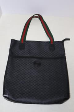 Gucci 黒 レザートートバッグ Usedのサムネイル
