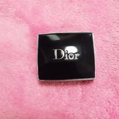 Dior ミニアイシャドウ　サンククルール646 モンテーニュのサムネイル
