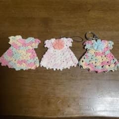 ハンドメイド ワンピース型 飾りのサムネイル