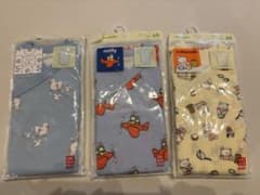 UNIQLO ベビー ボディスーツ 60サイズ 4点セットのサムネイル