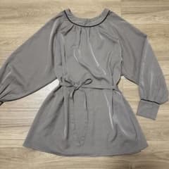 Ray cassin 綺麗めトップス ブラウン