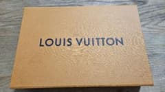 LOUIS VUITTON 空箱 ギフトボックスのサムネイル