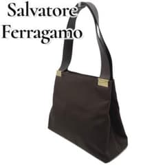 Salvatore Ferragamo ショルダーバッグ ブラウン