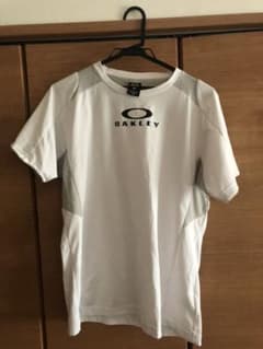 Tシャツのサムネイル