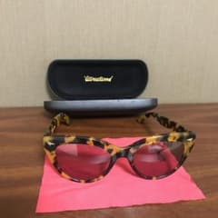 アトラクションズ　サングラスのサムネイル