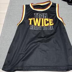 葉*月様 TEAM TWICE JIHYO 21 タンクトップのサムネイル