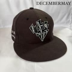 【美品/希少モデル】DECEMBERMAY キャップ 秋冬 ワッペン 起毛 美品/希少モデル】DECEMBERMAY キャップ 秋冬 ワッペン 起毛 - メルカリ