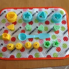 おにぎり型抜き セット  ☆お弁当⭐️のサムネイル