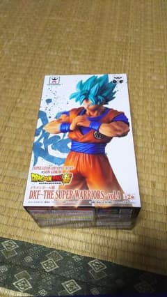 ドラゴンボール 孫悟空 スーパーサイヤ人 ゴッド フィギュアのサムネイル