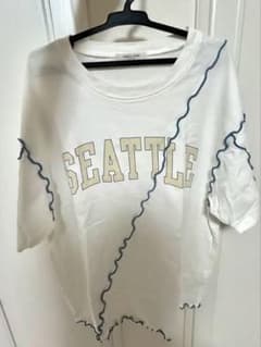 FREAK'S STORE カレッジロゴ ウェーブステッチ Tシャツ ホワイトのサムネイル