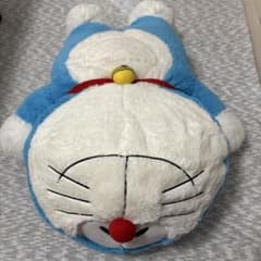 ドラえもん 寝そべりぬいぐるみのサムネイル